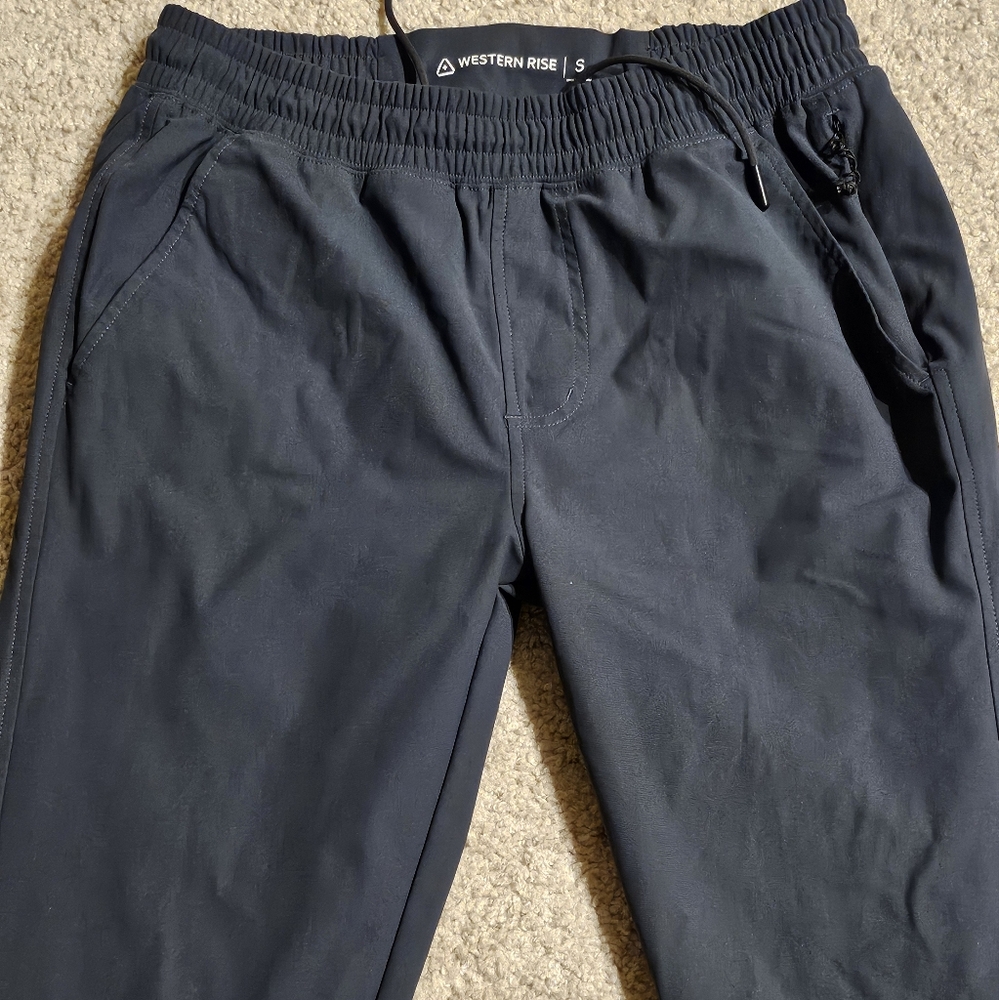 Western Rise Spectrum Joggers - Navy